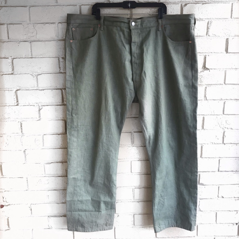{Levi’s} Men 501 Olive Green Jeans